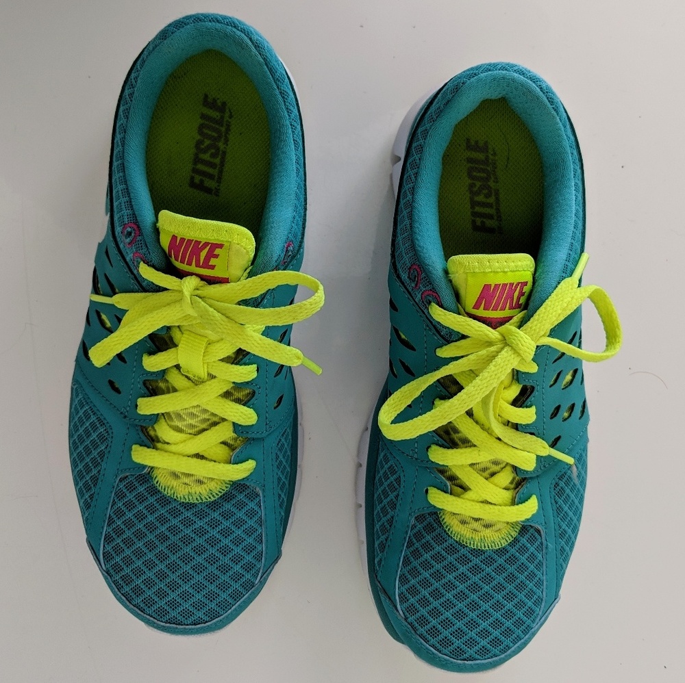 Nike Fit Soul Sneakers Teal with Lime Green